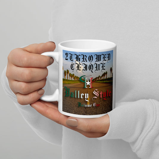 2 Throwed Clique - Valley Style Vol. 1 White Glossy Mug